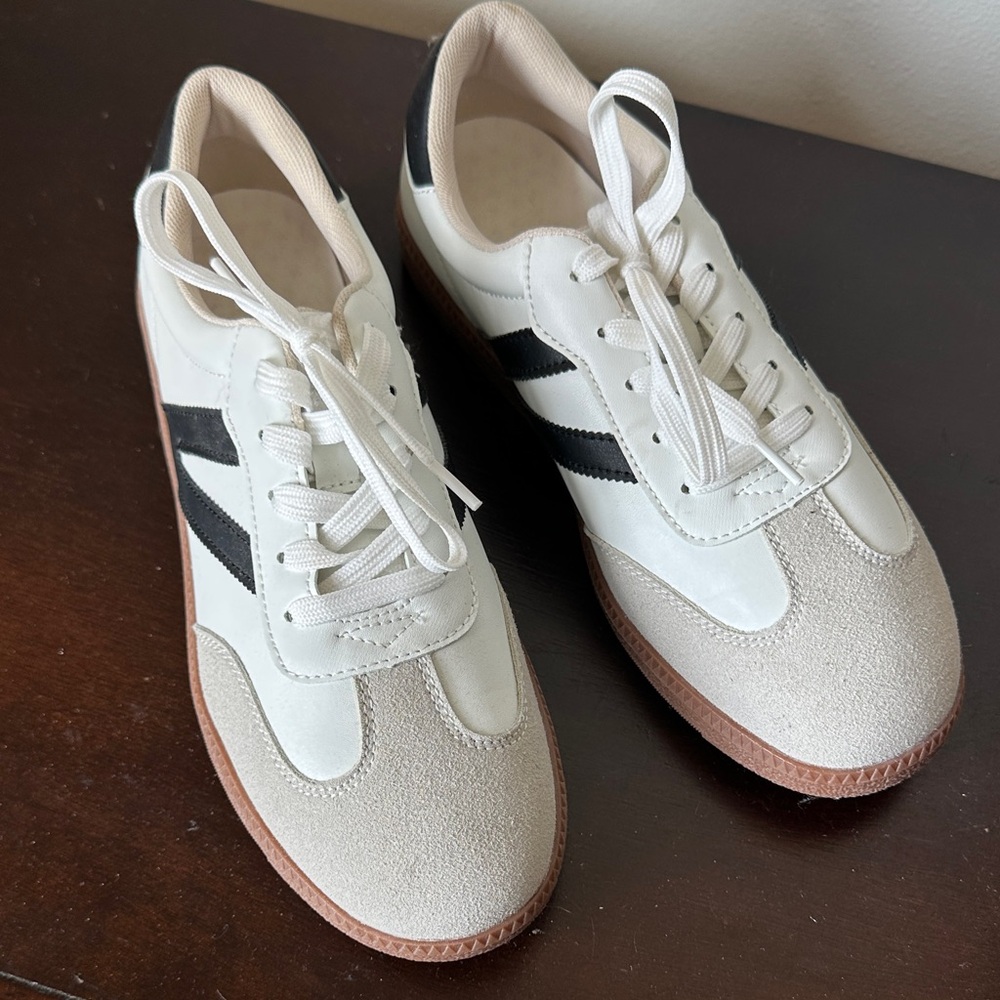 Classic White and Black Women's Sneakers